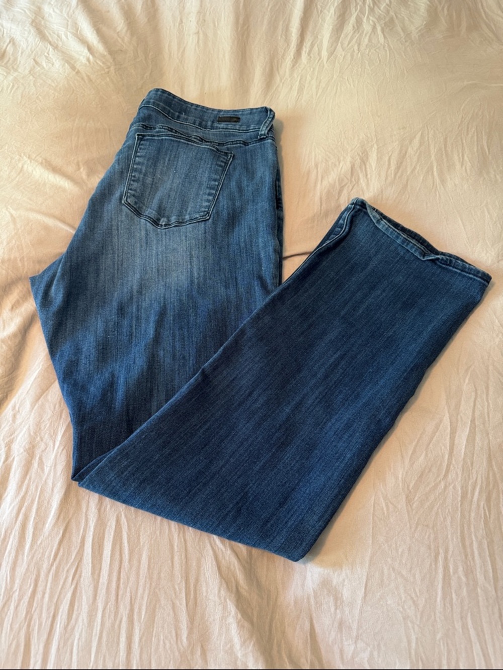 Kut from the Kloth Women's Dark Blue Boot Cut Jeans